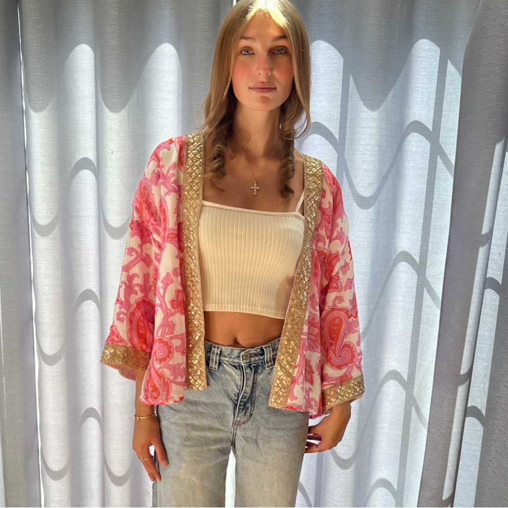 Village lift Merideth embellished kimono top